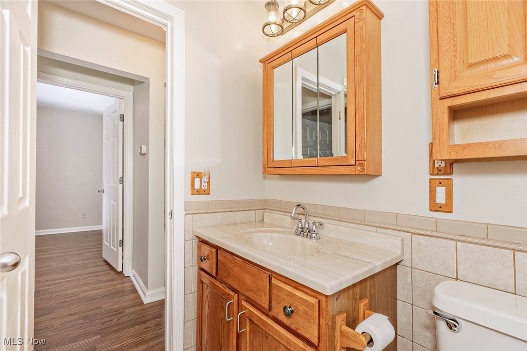 30413 Forestgrove Road Willowick, OH 44095 - Photo 23 of 35