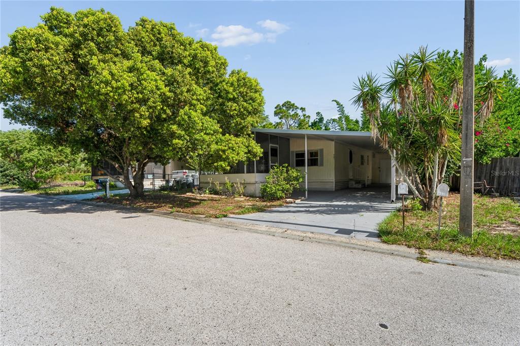 6601 Sutherland Avenue New Port Richey, FL 34653 - Photo 40 of 42