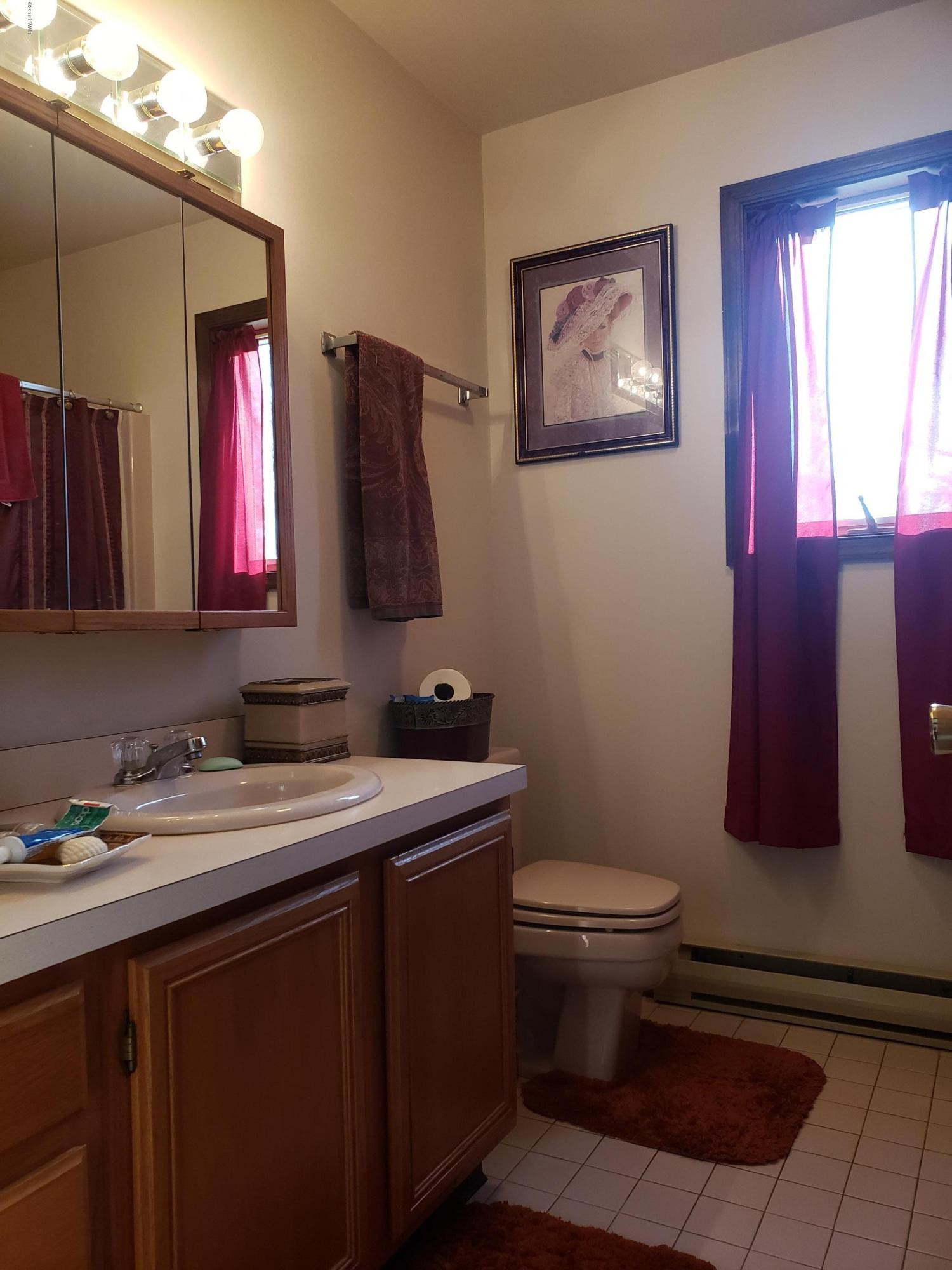 162 Doe Loop Bushkill, PA 18324 - Photo 38 of 63 20190427_173355