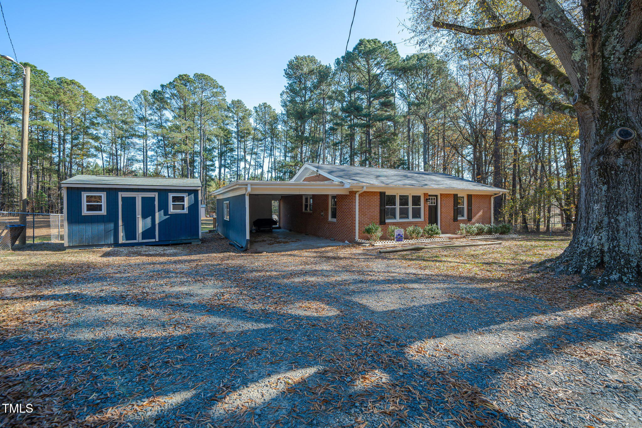 308 Santee Road Durham, NC 27704 - Photo 4 of 28 4-web-or-mls-308 Santee-19 - Copy