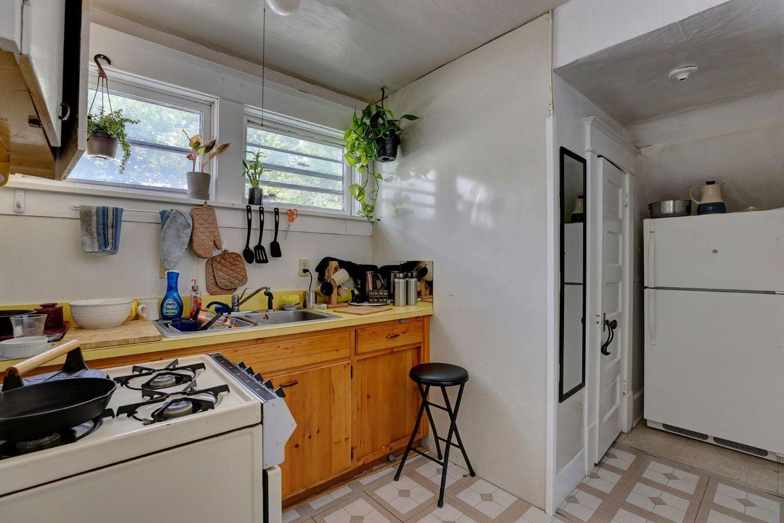 620 West Loucks Street Sheridan, WY 82801 - Photo 23 of 28 Upstairs Kitchen 1