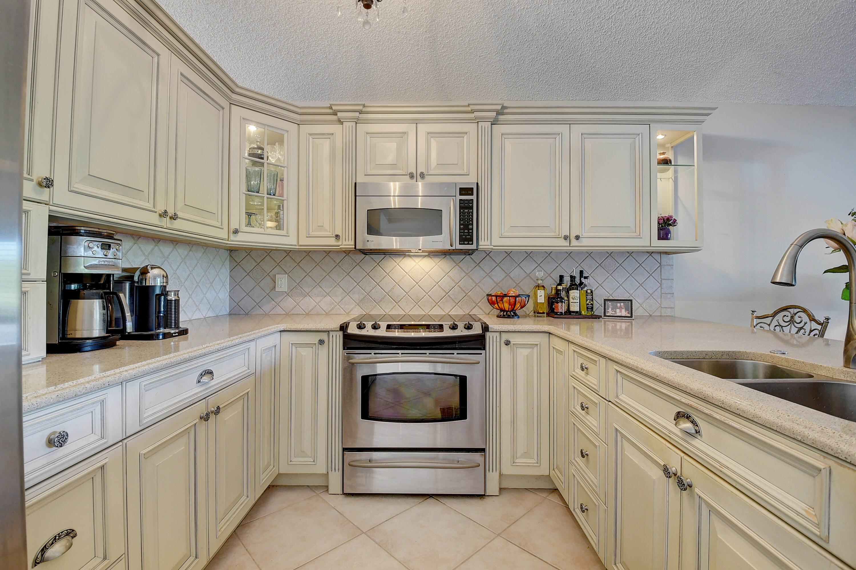 22496 Middletown Drive Boca Raton, FL 33428 - Photo 16 of 29 Built in Storage