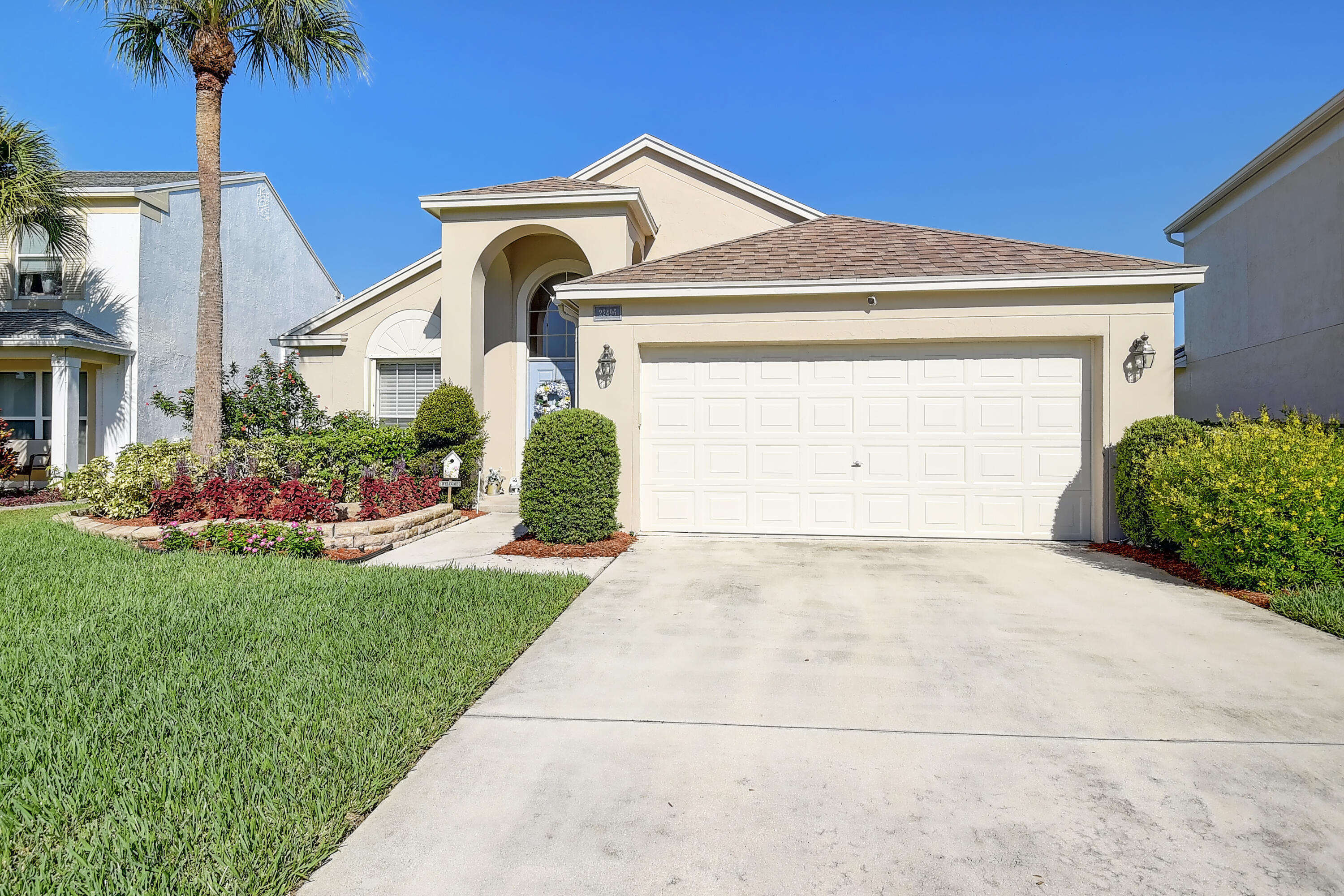 22496 Middletown Drive Boca Raton, FL 33428 - Photo 6 of 29 2 Car Garage