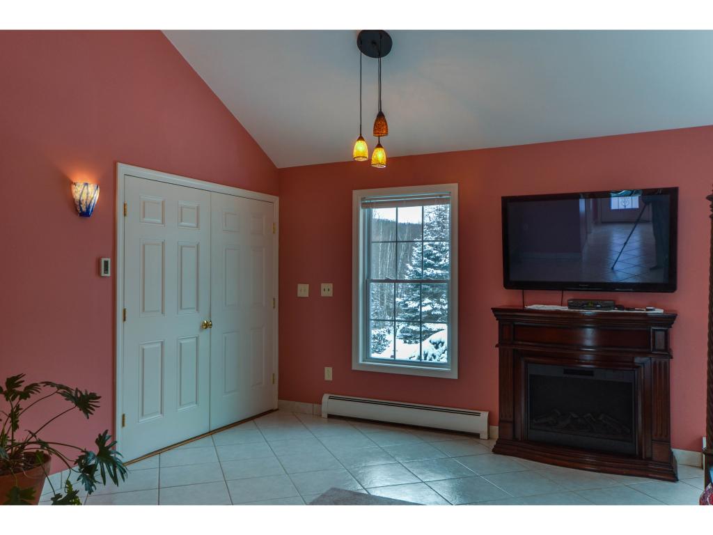 919 Hillview Road Richmond, VT 05477 - Photo 14 of 36 Gallery Image 14
