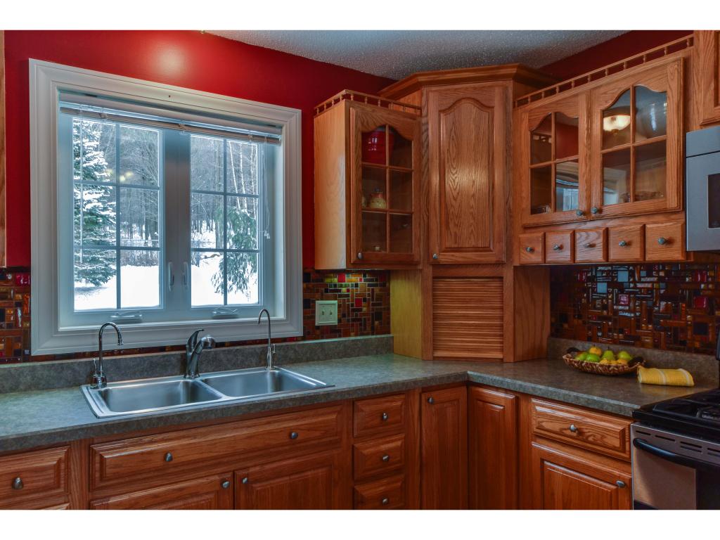 919 Hillview Road Richmond, VT 05477 - Photo 8 of 36 Gallery Image 8