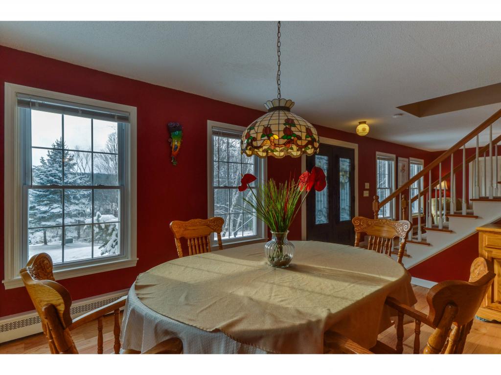 919 Hillview Road Richmond, VT 05477 - Photo 10 of 36 Gallery Image 10
