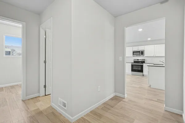 $339,900 | 48405 Silver Oaks West, Mattawan, MI 49071