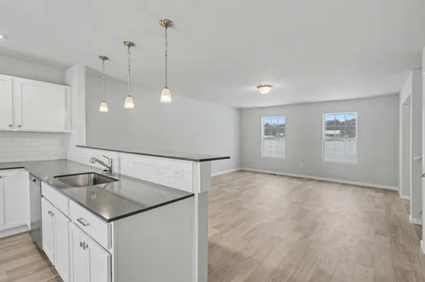 $339,900 | 48405 Silver Oaks West, Mattawan, MI 49071