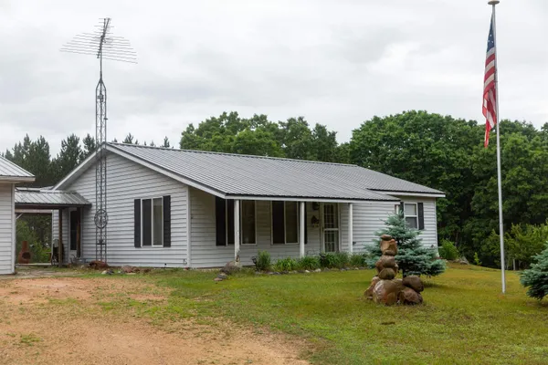 $275,000 | W7791 Dakota Circle, Westfield, WI 53964