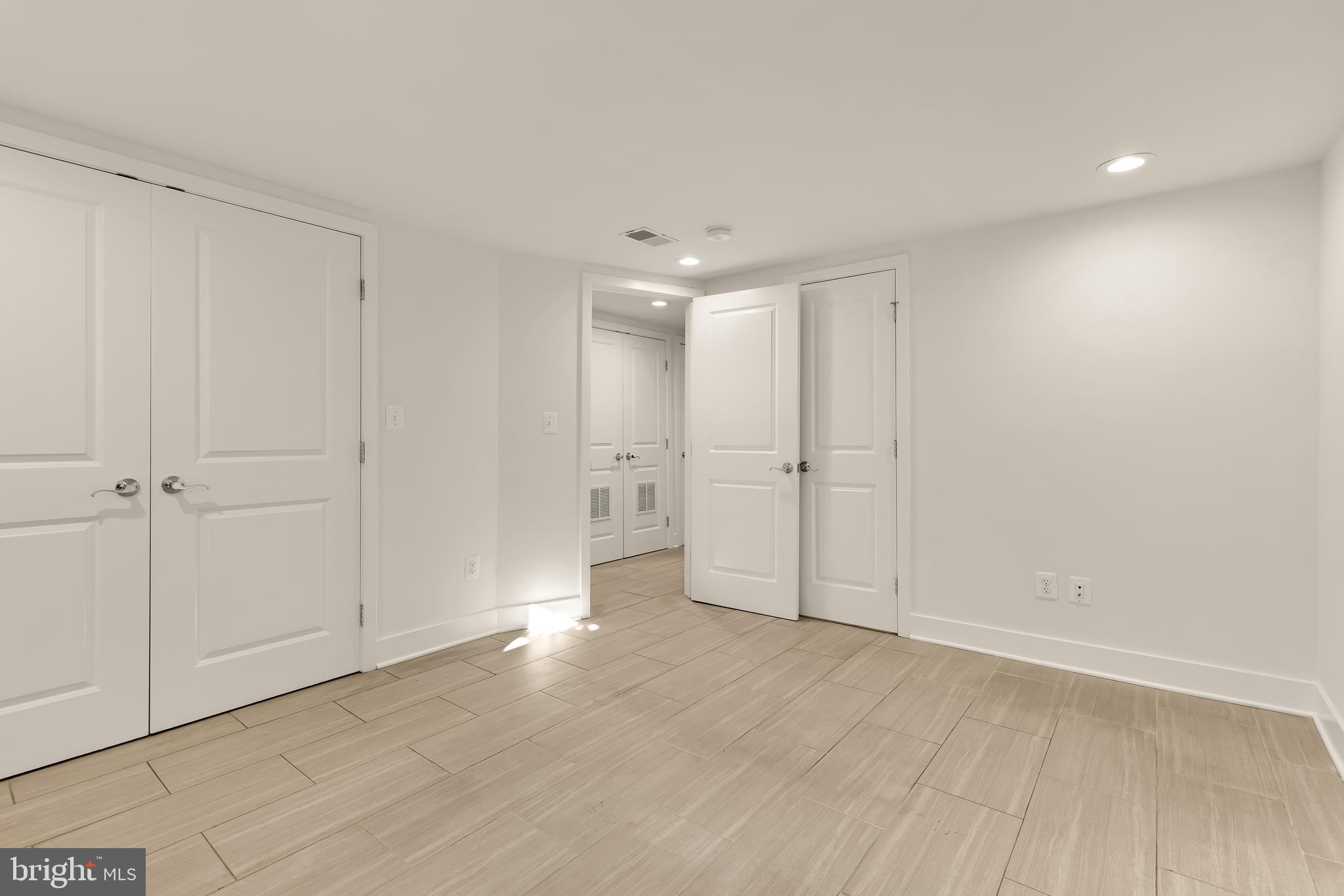 1350 Perry Place Northwest Washington, DC 20010 - Photo 46 of 53 a view of an empty room