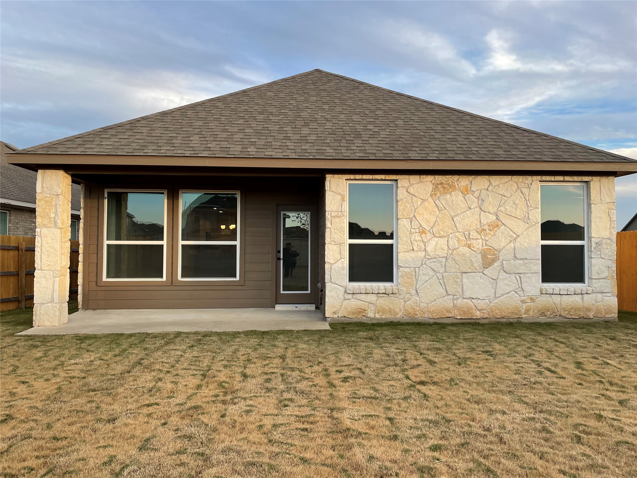 3908 Birdwatch Loop, Unit 56 Pflugerville, TX 78660 - Photo 25 of 30 a front view of a house