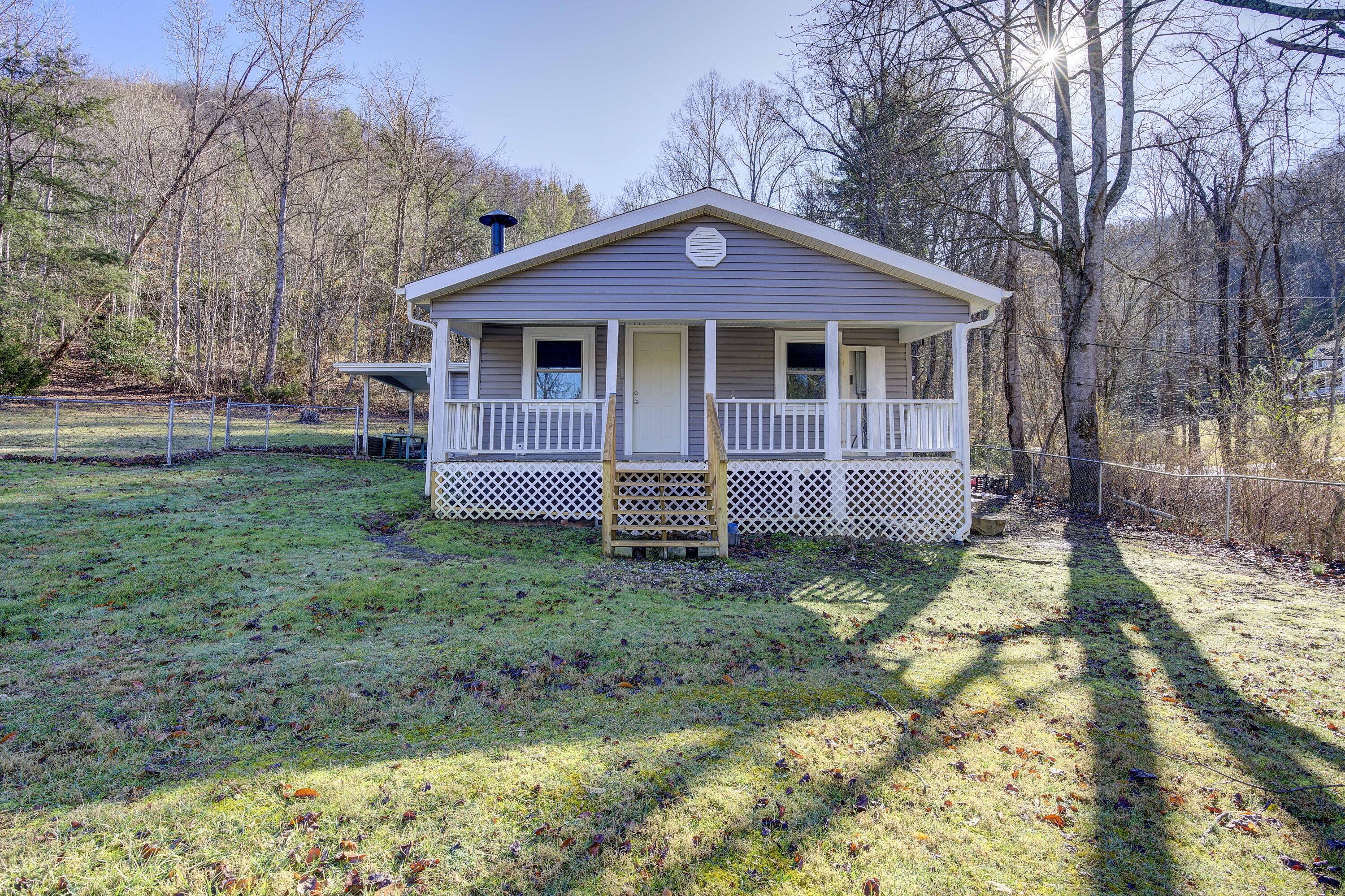 105 Bailey Woods Road Erwin, TN 37650 - Photo 1 of 27 Bailey-20