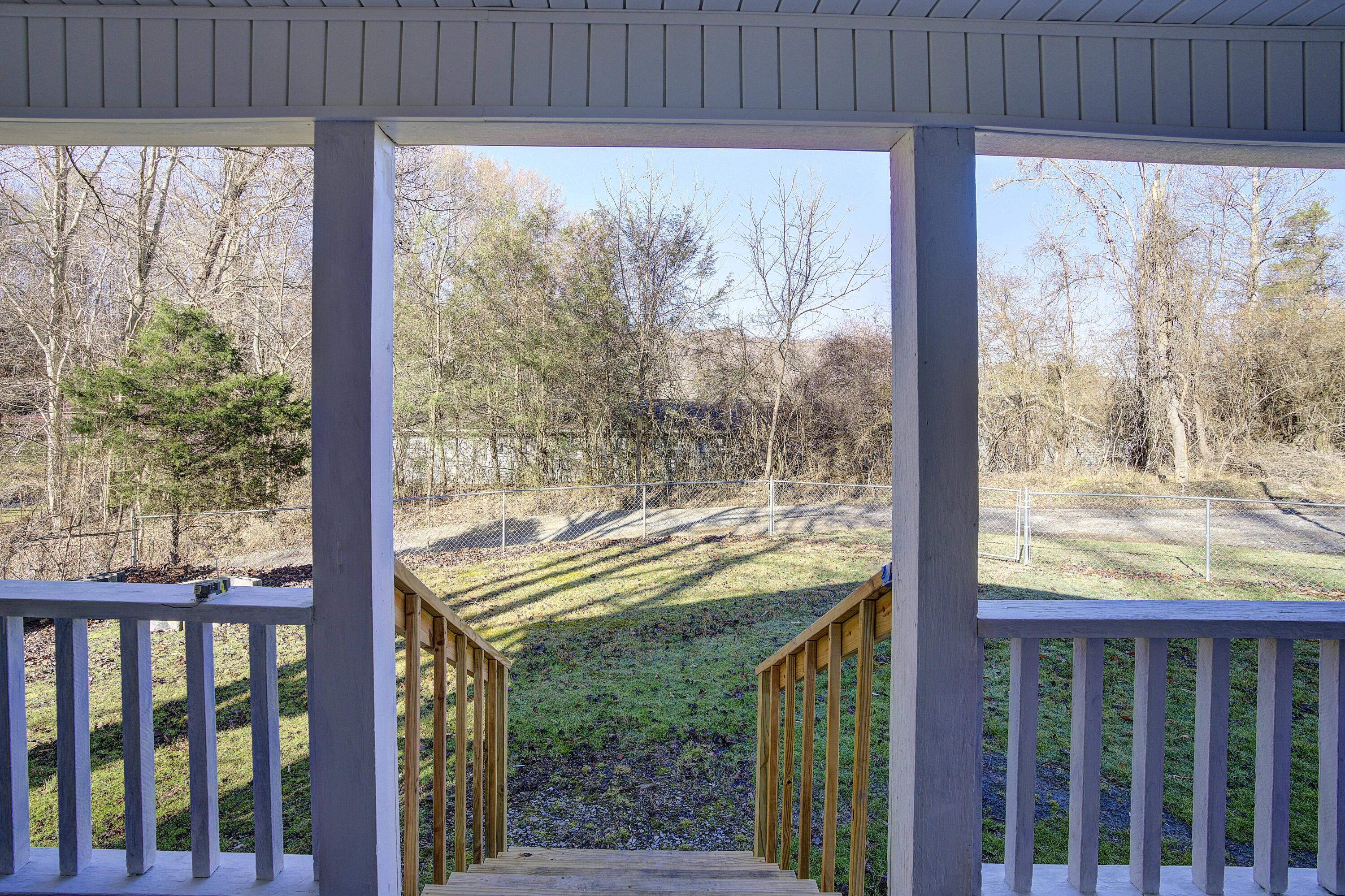 105 Bailey Woods Road Erwin, TN 37650 - Photo 4 of 27 Bailey-21
