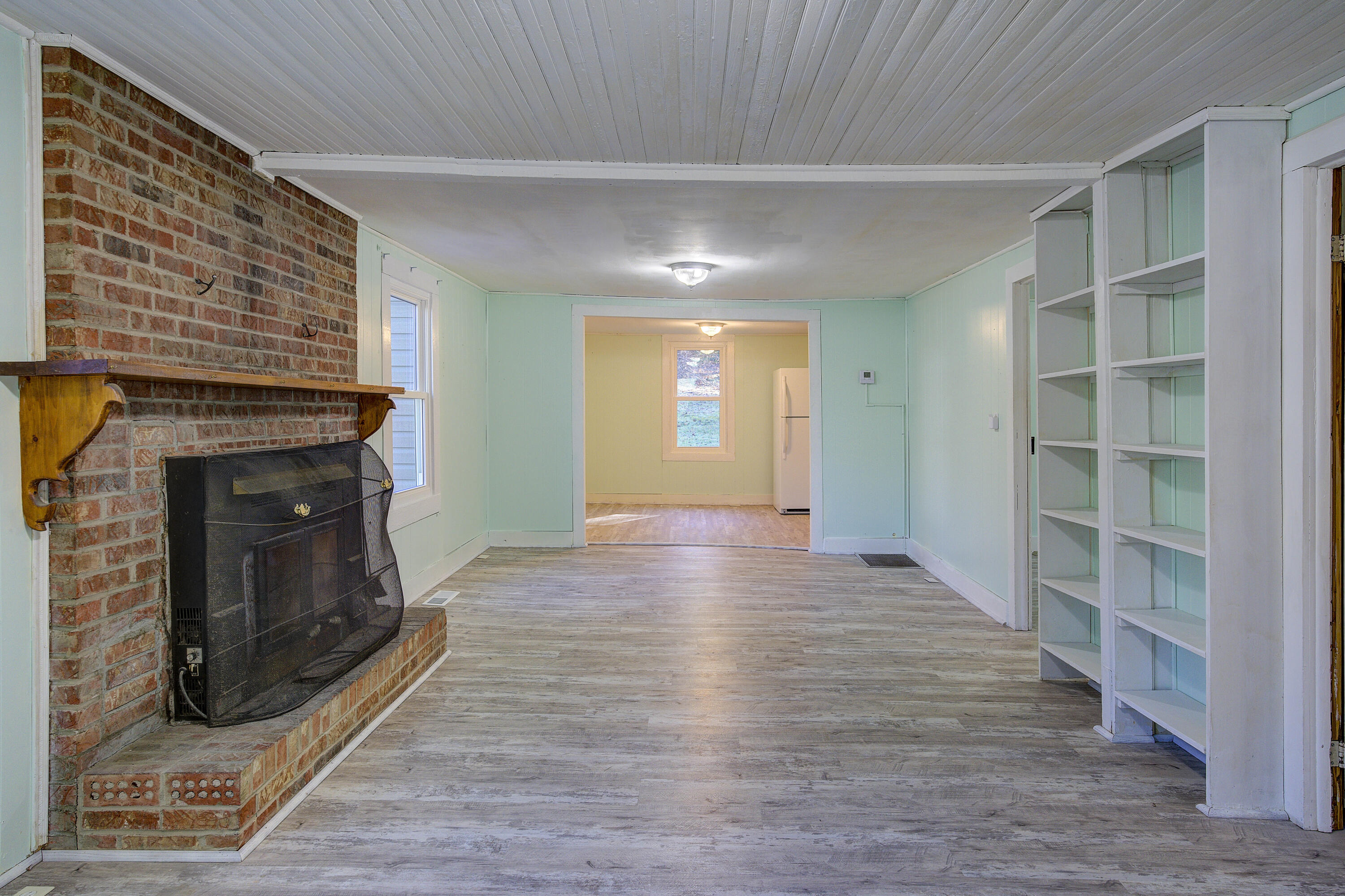 105 Bailey Woods Road Erwin, TN 37650 - Photo 7 of 27 Bailey-3