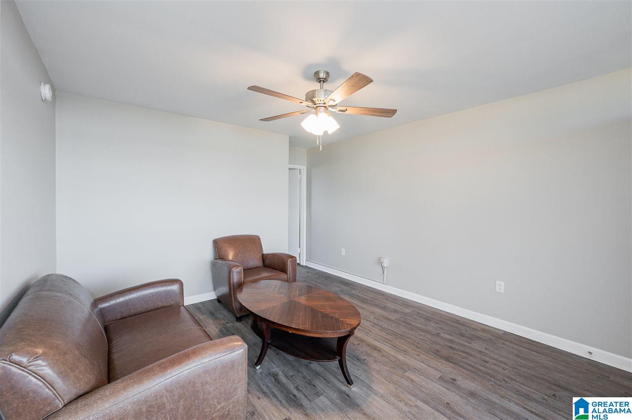 2990 Rhodes Circle South, Unit 320 Birmingham, AL 35205 - Photo 7 of 26