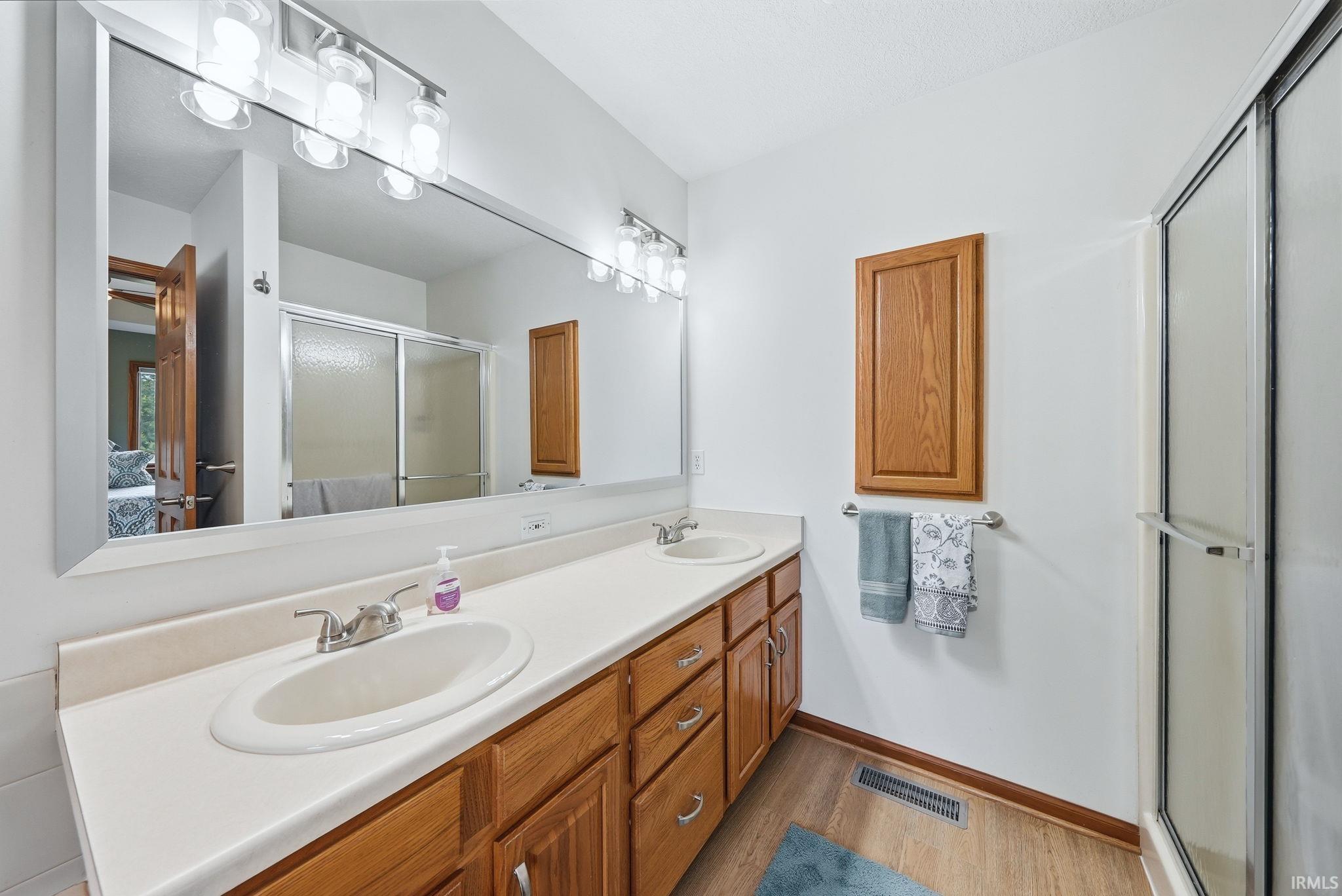 7833 Garman Road Auburn, IN 46706 - Photo 14 of 36