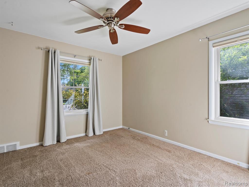 2414 West Webster Road Royal Oak, MI 48073 - Photo 12 of 22 Gallery Image 12
