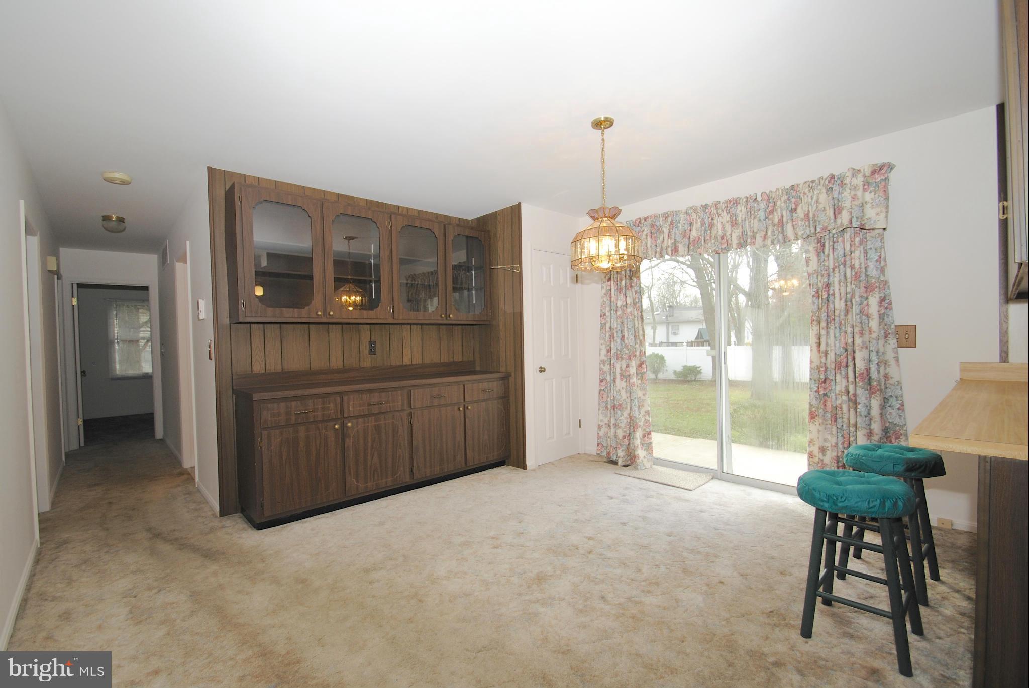 523 Laurel Road Riva, MD 21140 - Photo 14 of 26 Dining Room