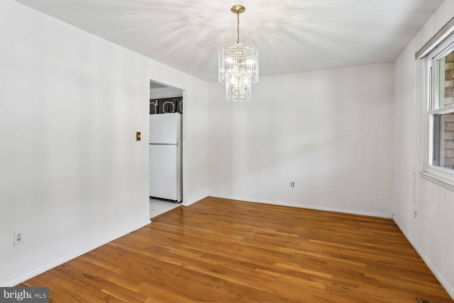 8303 Montpelier Drive Laurel, MD 20708 - Photo 8 of 41 Dining Room