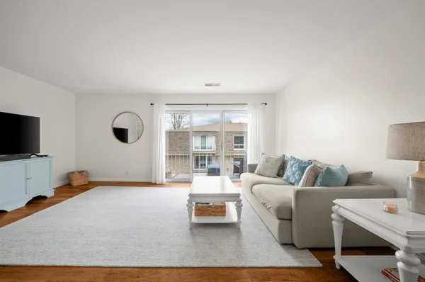 $349,000 | 3622 Lakeshore Drive, Unit G12, St. Joseph, MI 49085