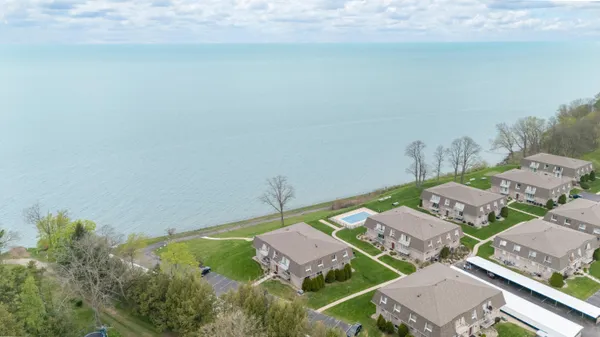 $349,000 | 3622 Lakeshore Drive, Unit G12, St. Joseph, MI 49085
