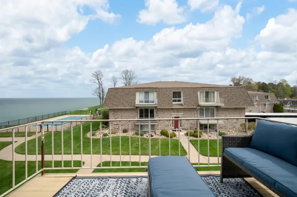 $349,000 | 3622 Lakeshore Drive, Unit G12, St. Joseph, MI 49085