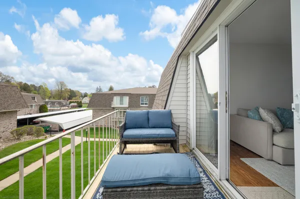 $349,000 | 3622 Lakeshore Drive, Unit G12, St. Joseph, MI 49085