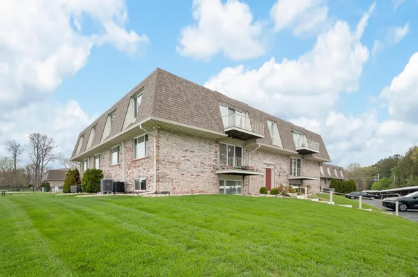 $349,000 | 3622 Lakeshore Drive, Unit G12, St. Joseph, MI 49085
