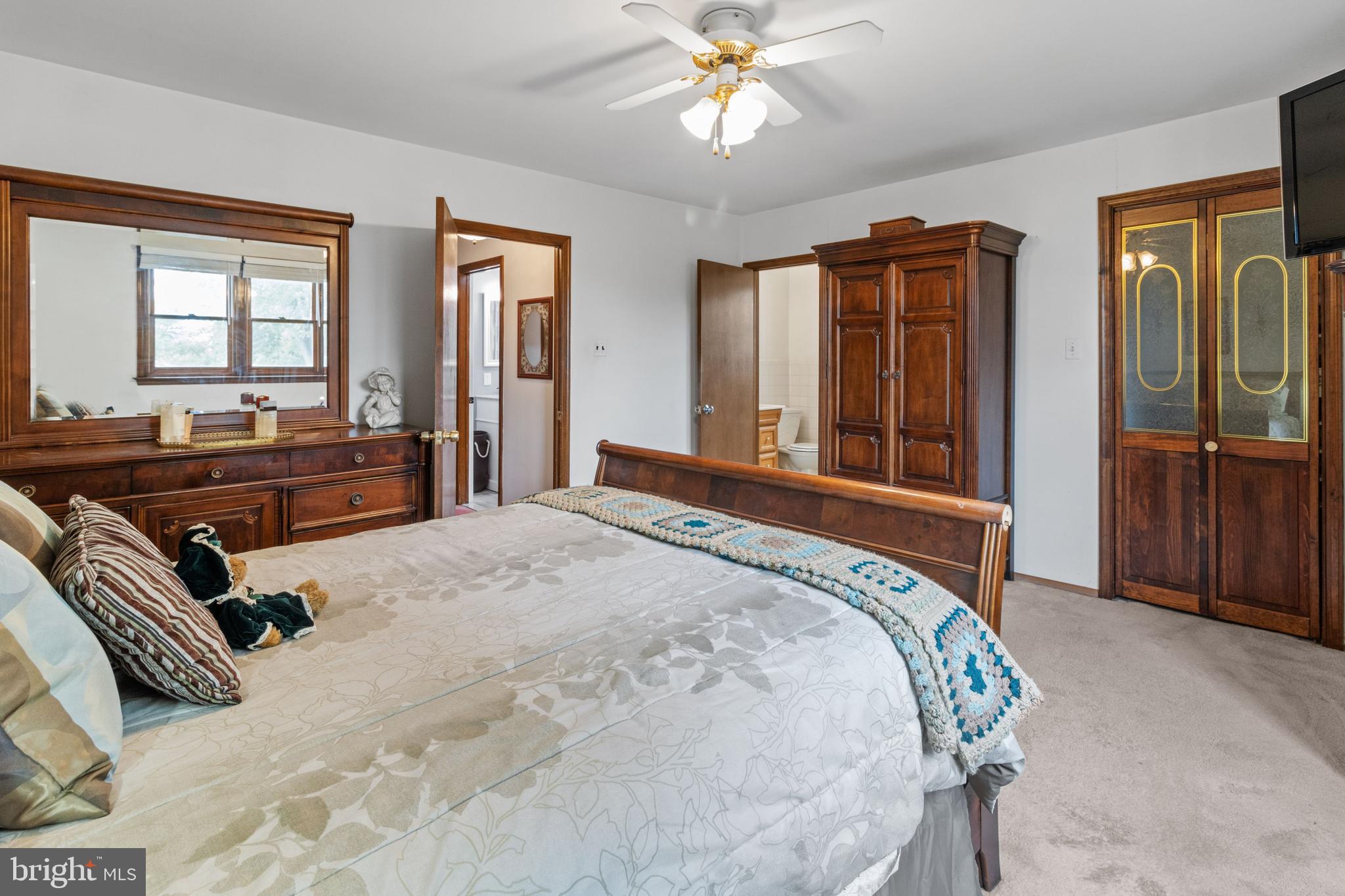 1081 Lavera Road Warminster, PA 18974 - Photo 23 of 40 Master Bedroom
