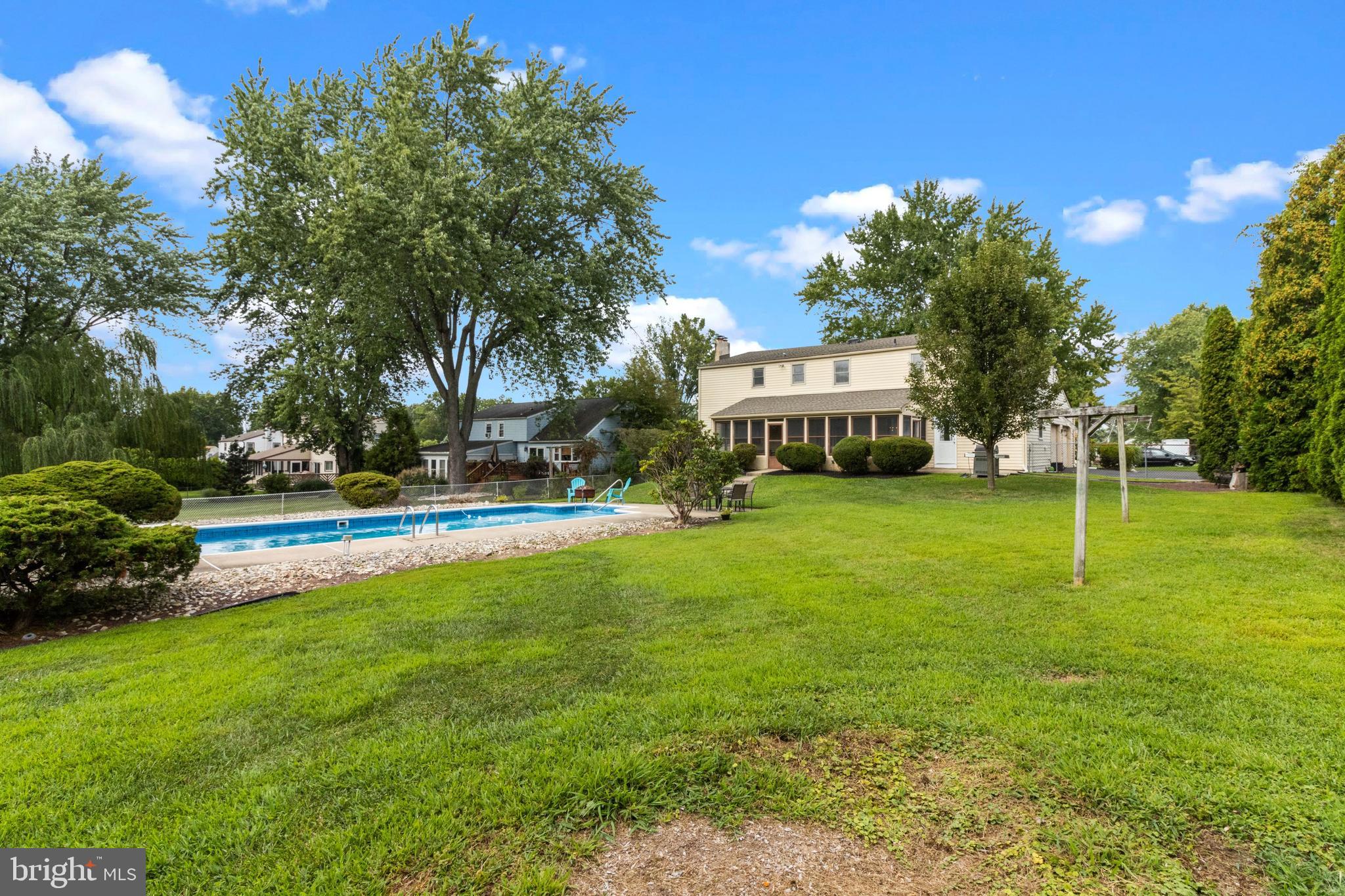 1081 Lavera Road Warminster, PA 18974 - Photo 40 of 40 Exterior Rear