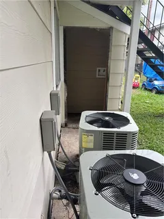 $1,400 | 2002 Pace Boulevard, Unit 101, New Orleans, LA 70114