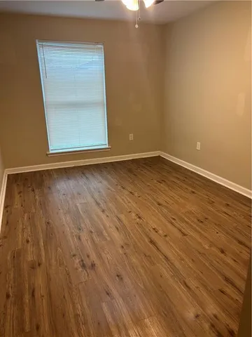 $1,400 | 2002 Pace Boulevard, Unit 101, New Orleans, LA 70114