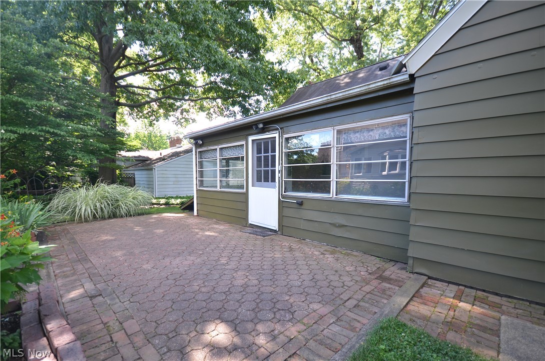 2865 Lee Road Silver Lake, OH 44224 - Photo 27 of 35