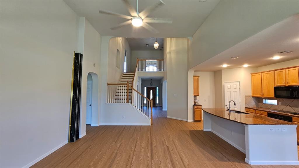 5236 Hilcroft Road Fort Worth, TX 76244 - Photo 6 of 24 Gallery Image 6
