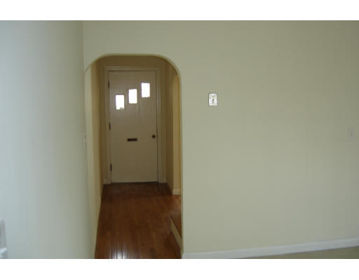 52 Spring Street Cambridge, MA 02141 - Photo 6 of 13 Gallery Image 6