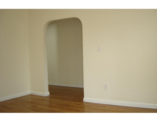 52 Spring Street Cambridge, MA 02141 - Photo 8 of 13 Gallery Image 8