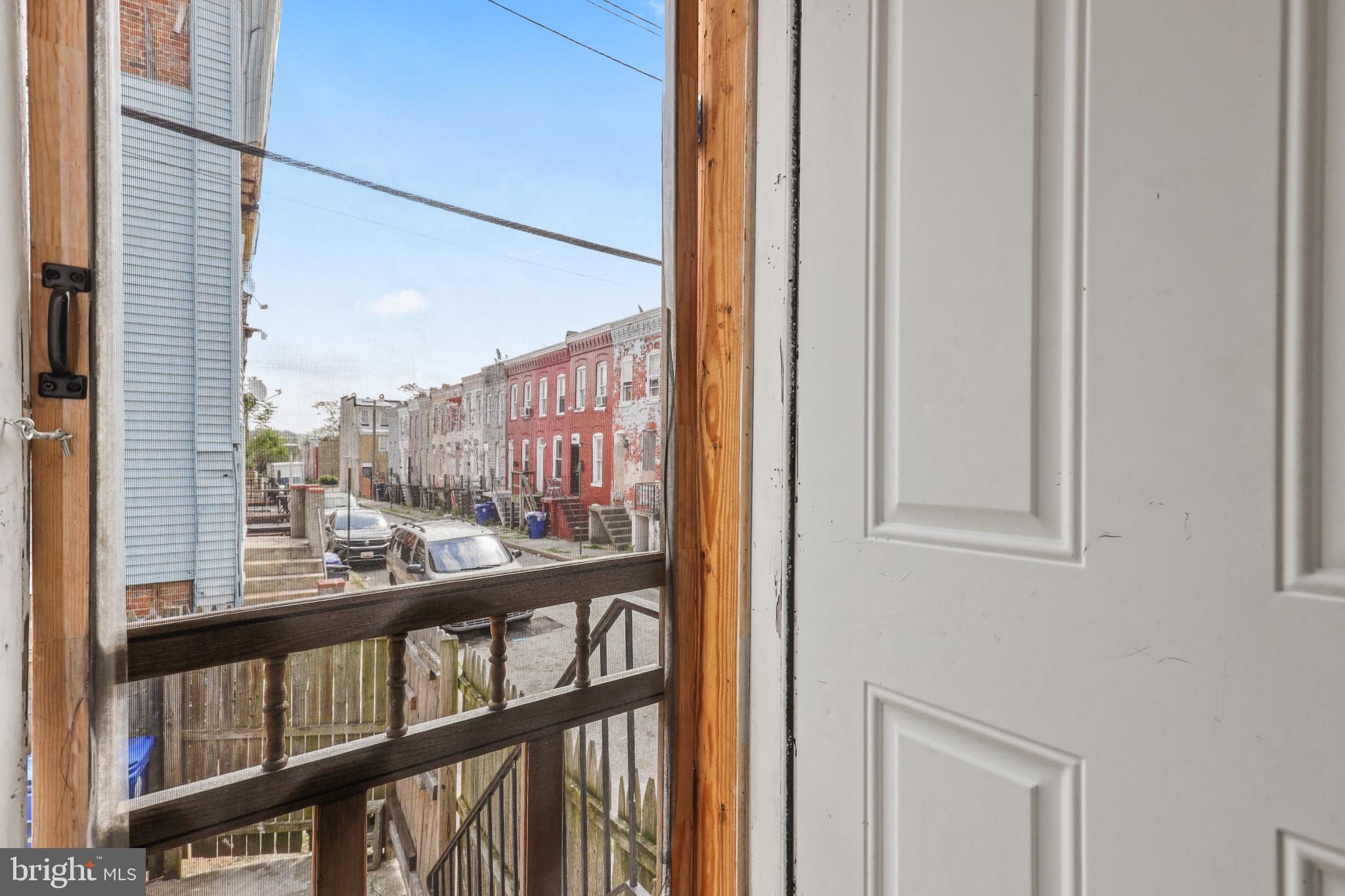 2011 North Pulaski Street Baltimore, MD 21217 - Photo 19 of 43