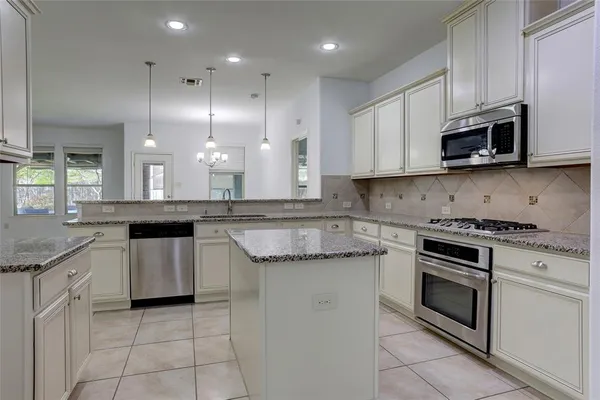 $3,000 | 432 Hideaway Road, McKinney, TX 75072