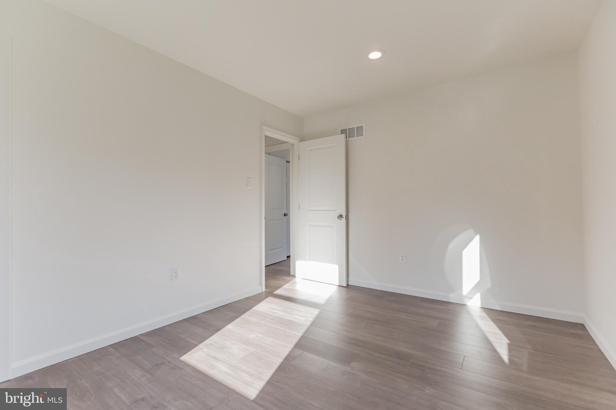 1131 3rd Avenue Croydon, PA 19021 - Photo 9 of 13 Gallery Image 9