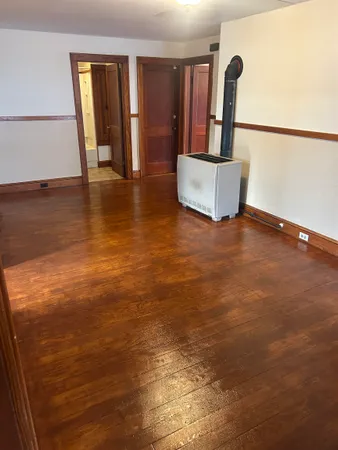 $1,750 | 162 Beech Street, Manchester, NH 03103