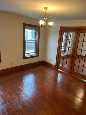 $1,750 | 162 Beech Street, Manchester, NH 03103