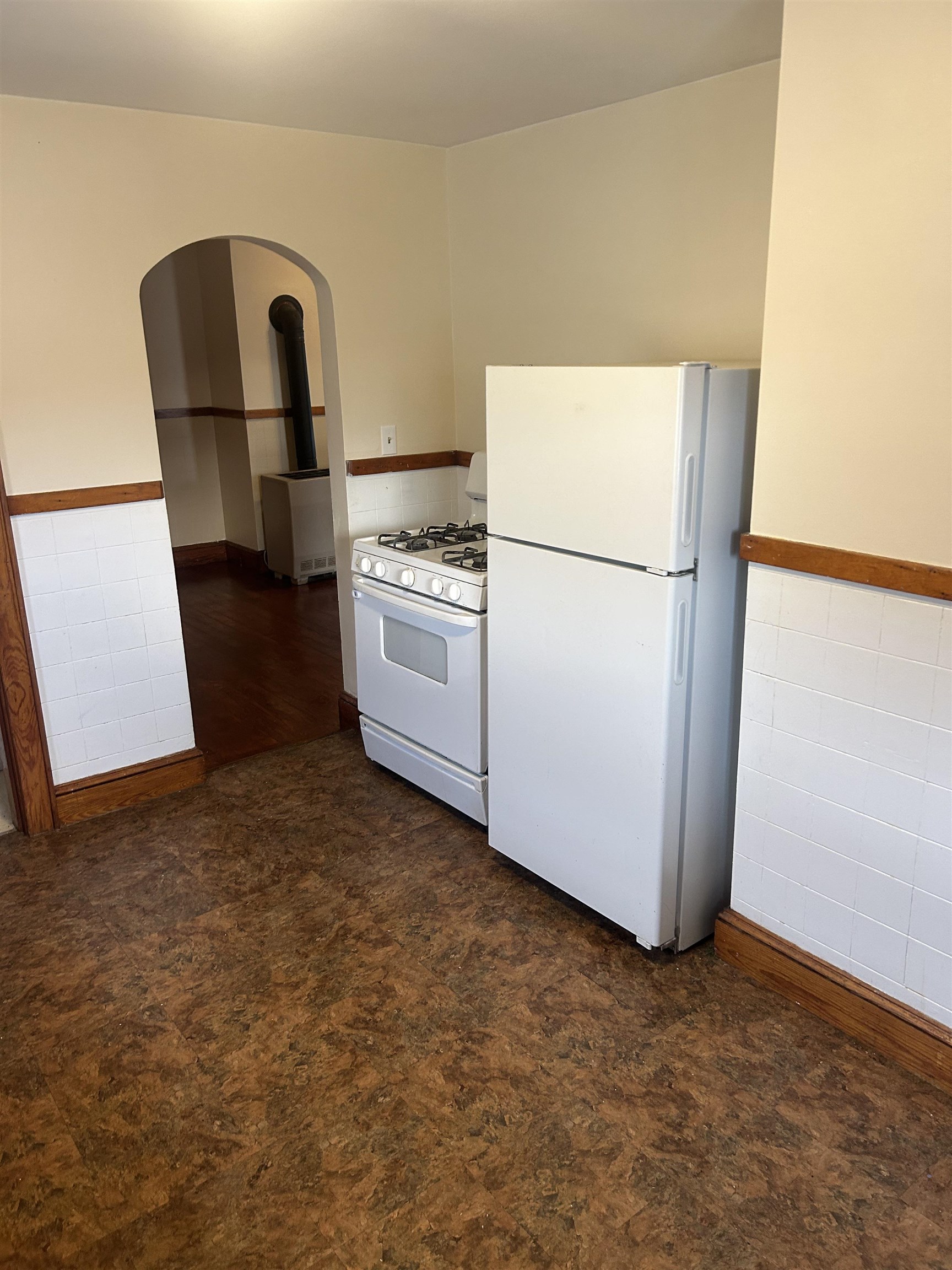 162 Beech Street Manchester, NH 03103 - Photo 5 of 11