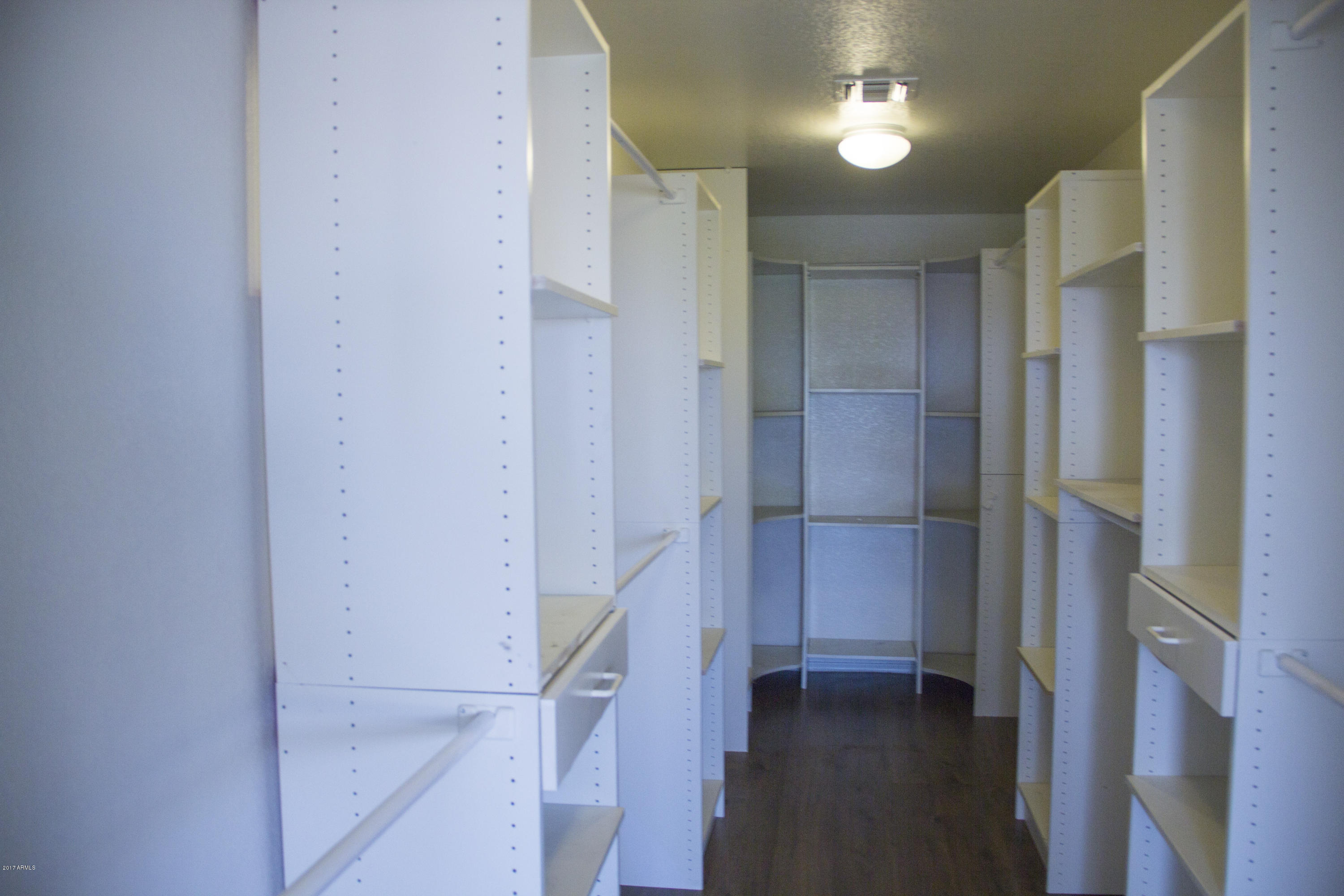 8145 West Hatcher Road Peoria, AZ 85345 - Photo 15 of 24 IMG_1231