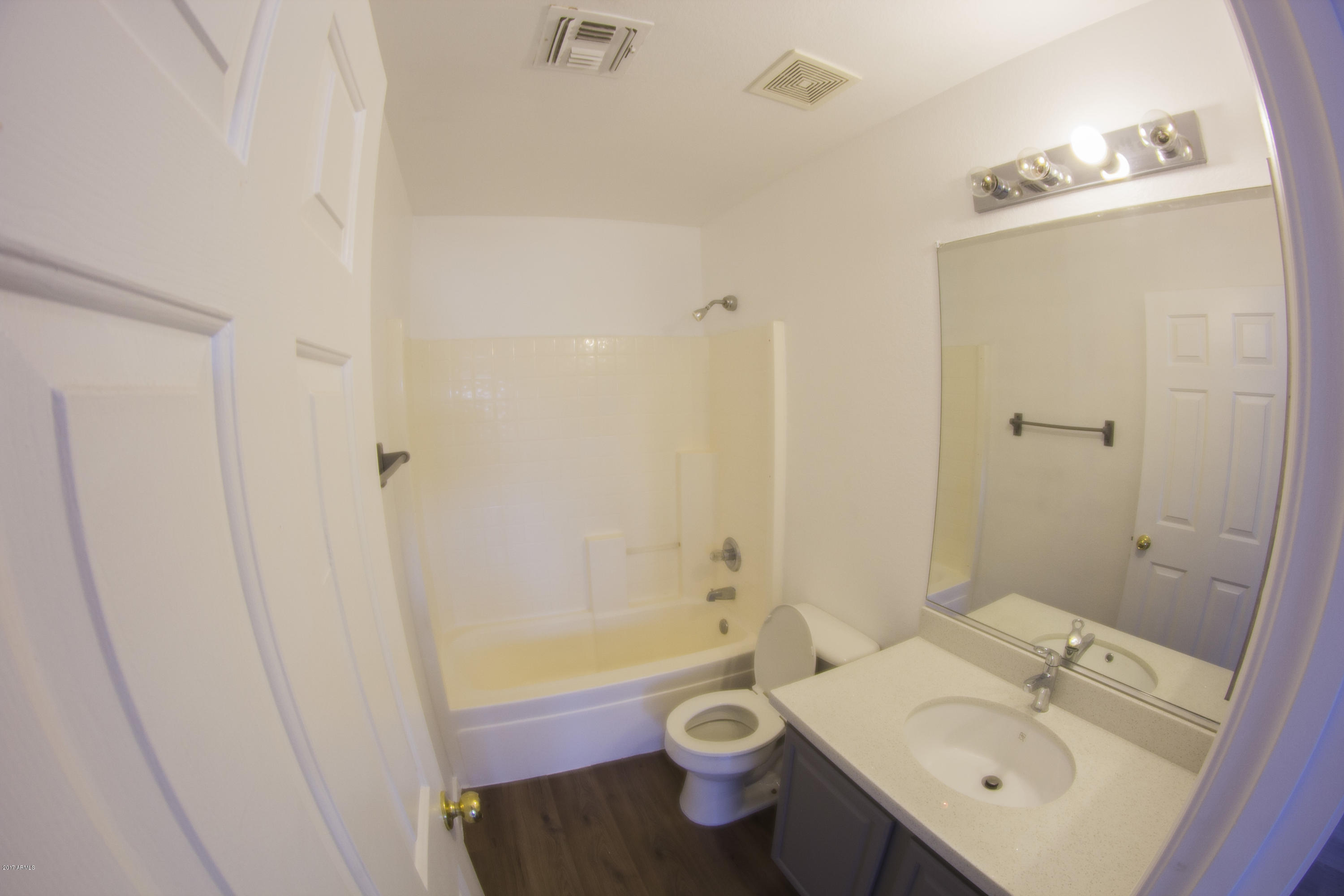 8145 West Hatcher Road Peoria, AZ 85345 - Photo 16 of 24 IMG_1035