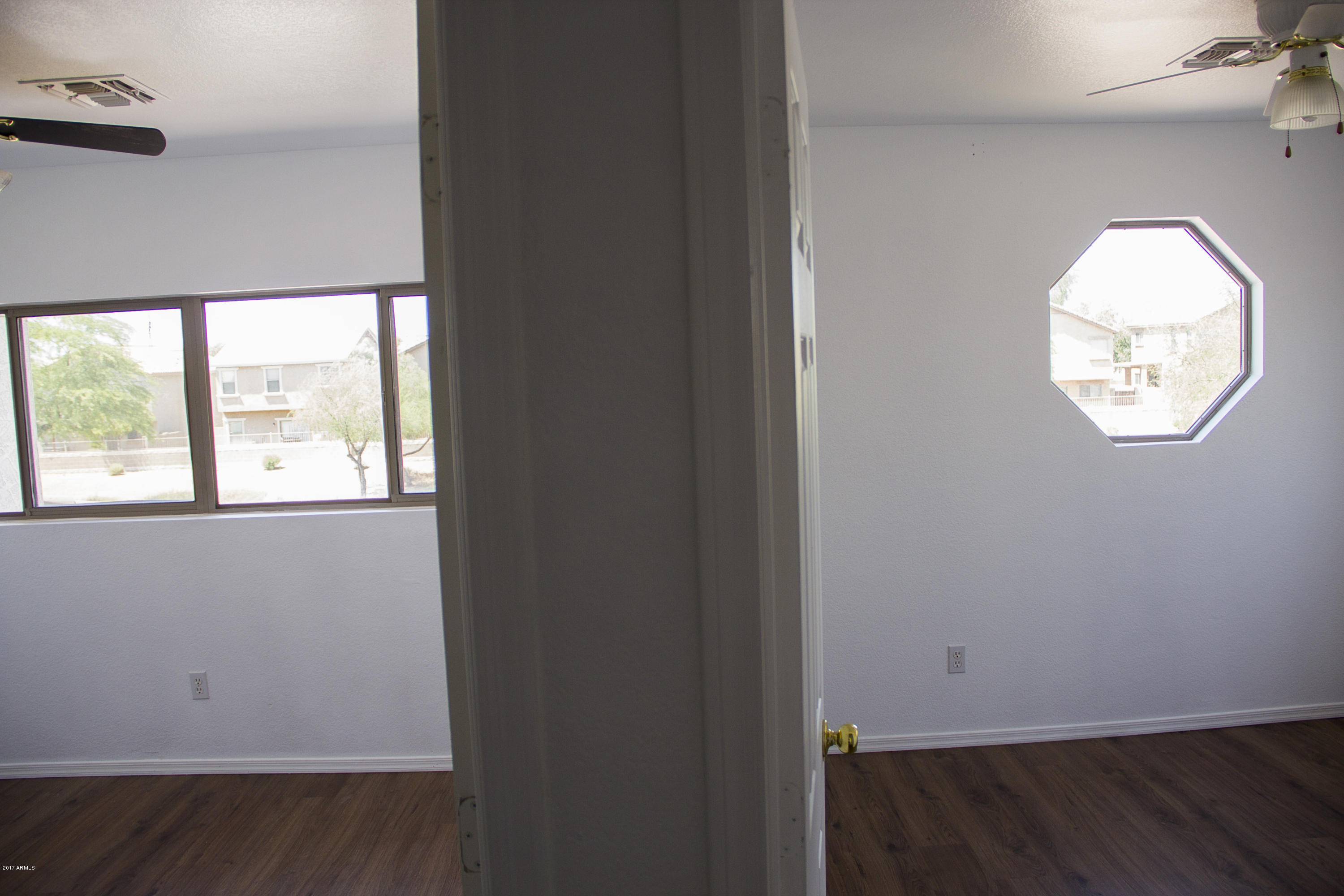 8145 West Hatcher Road Peoria, AZ 85345 - Photo 18 of 24 IMG_1271