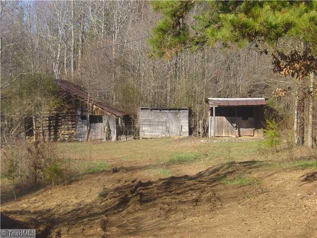 129 Raleigh Road Madison, NC 27025 - Photo 5 of 16 Other.