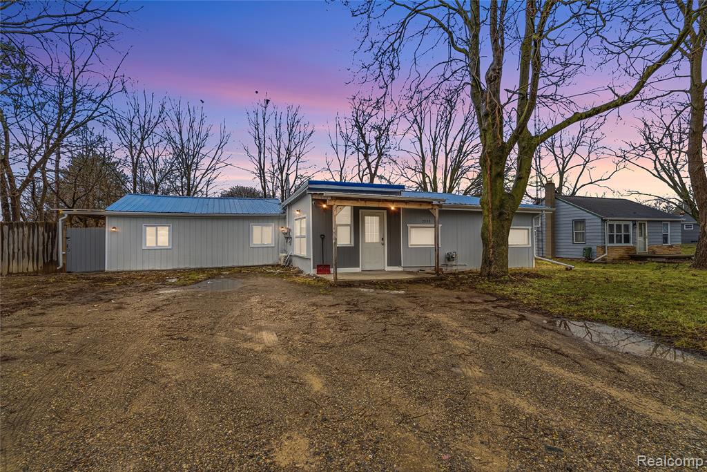 2033 Eberly Road Flint, MI 48532 - Photo 38 of 43 Gallery Image 38