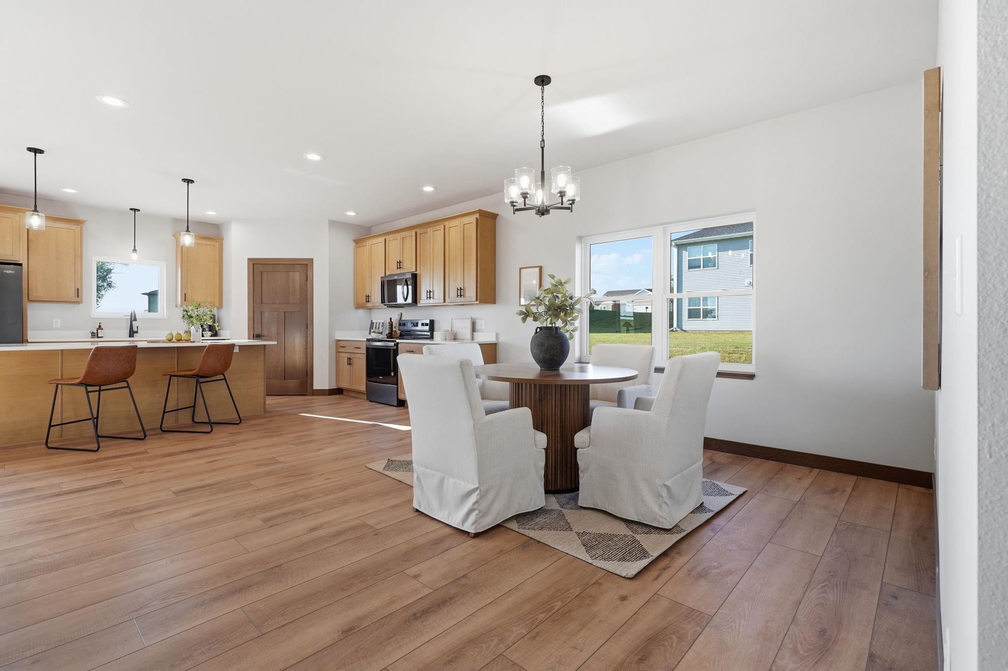 325 Model Cuba City, WI 53807 - Photo 10 of 33 Gallery Image 10