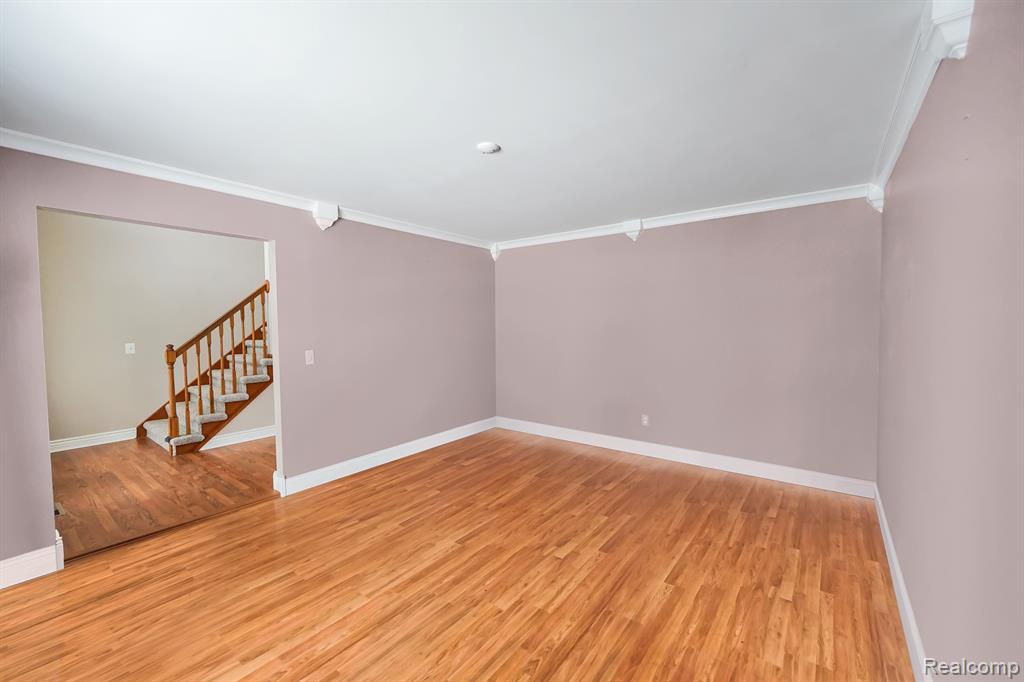 2528 North Lapeer Road Lapeer, MI 48446 - Photo 18 of 39