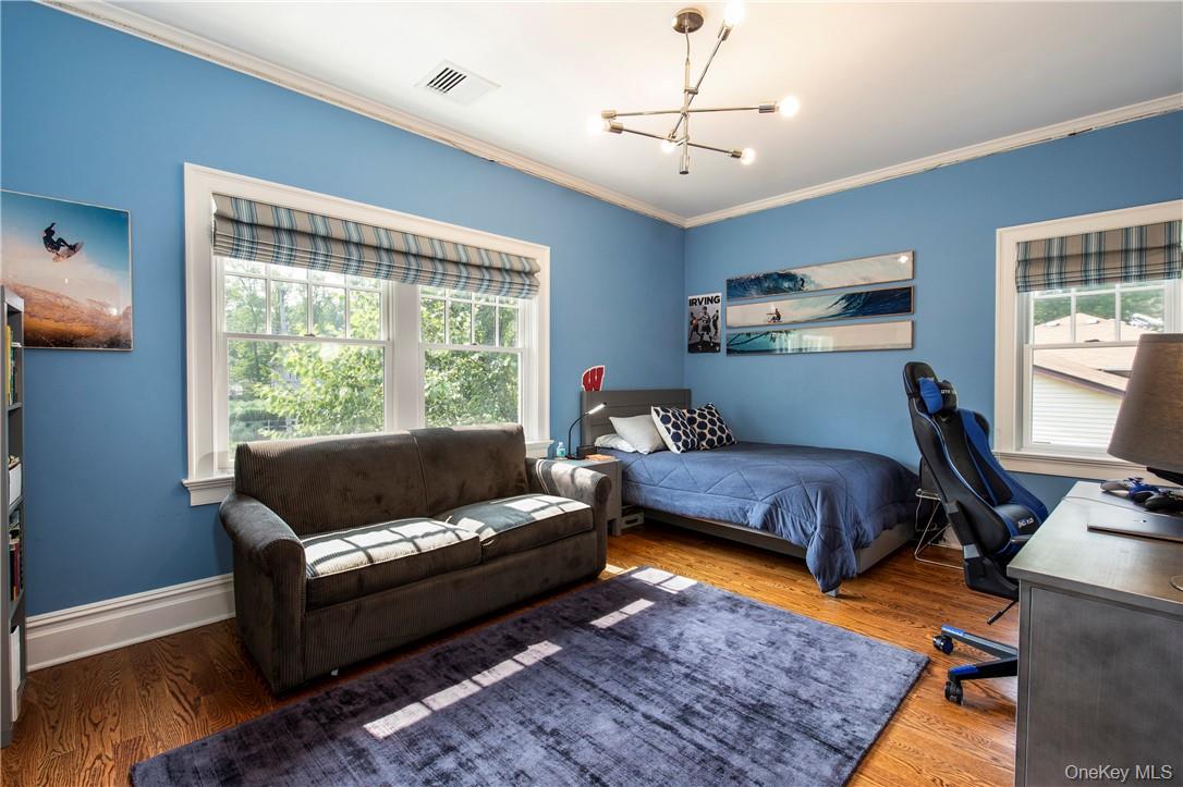 5 Trails End Rye, NY 10580 - Photo 23 of 37 Bedroom #4 EnSuite